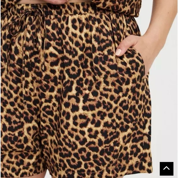 Torrid Pull-On Drawstring Shorts - Picture 4 of 5